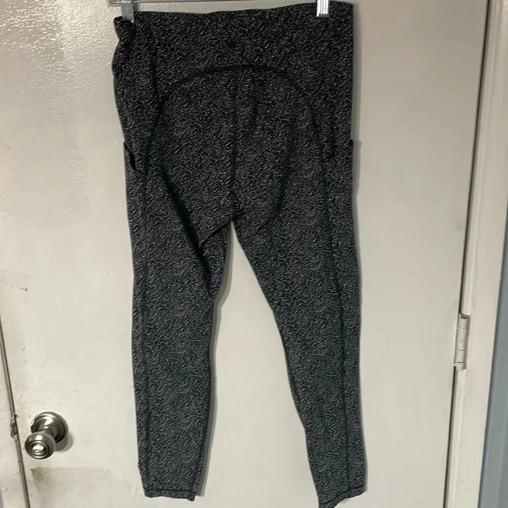 Athleta leggings 26”